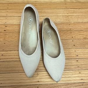 Vivaia ballet flats